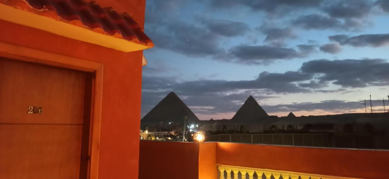 Grand Pyramids In Hotell Giza Exteriör bild