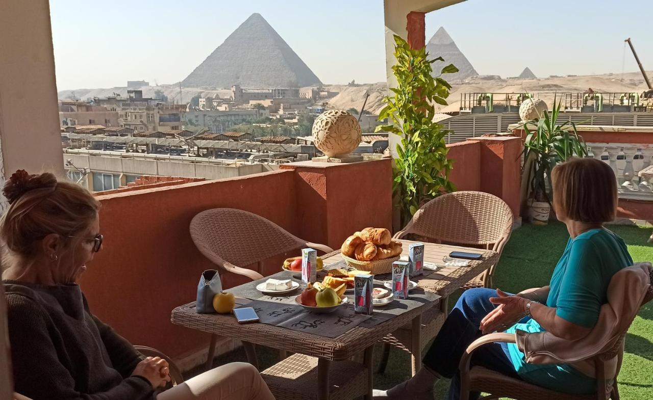 Grand Pyramids In Hotell Giza Exteriör bild