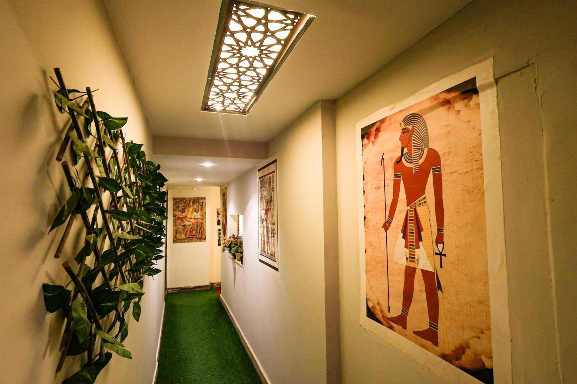 Grand Pyramids In Hotell Giza Exteriör bild